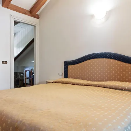 Located On The Shores Of Lake Maggiore * Meina